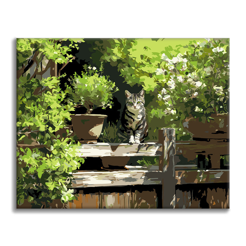 Gatito soleado en el jardín – Pintura por números